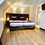 Pax Opera Hotel 3*