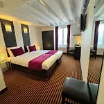 Pax Opera Hotel