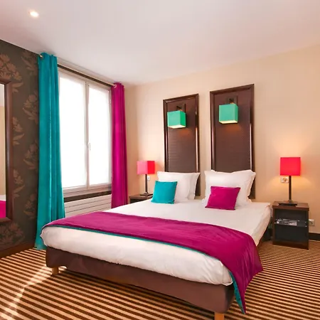 Hotel Pax Opera 3*