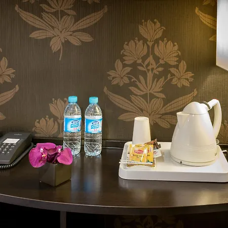 Pax Opera Hotel 3*