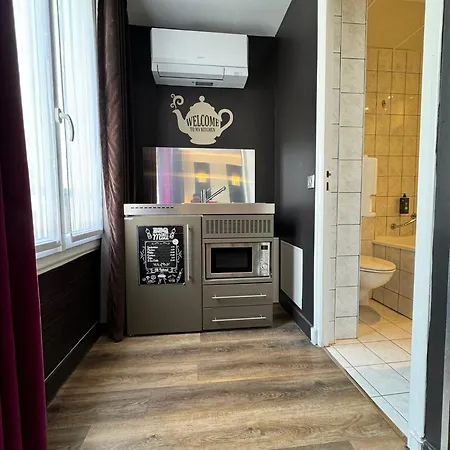Pax Opera Hotel 3*