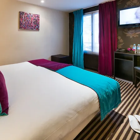 Hotel Pax Opera 3*