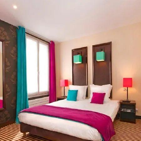 Pax Opera Hotel 3*