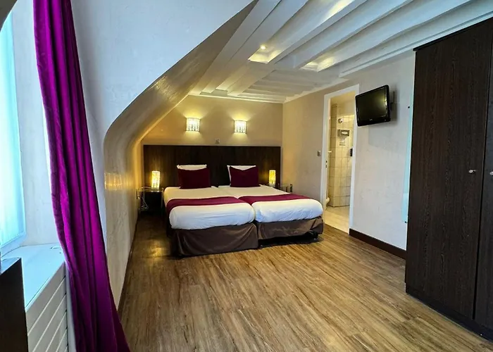 ホテル パックス オペラ パリ