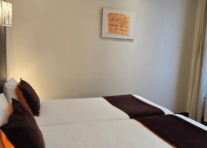 ホテル パックス オペラ パリ