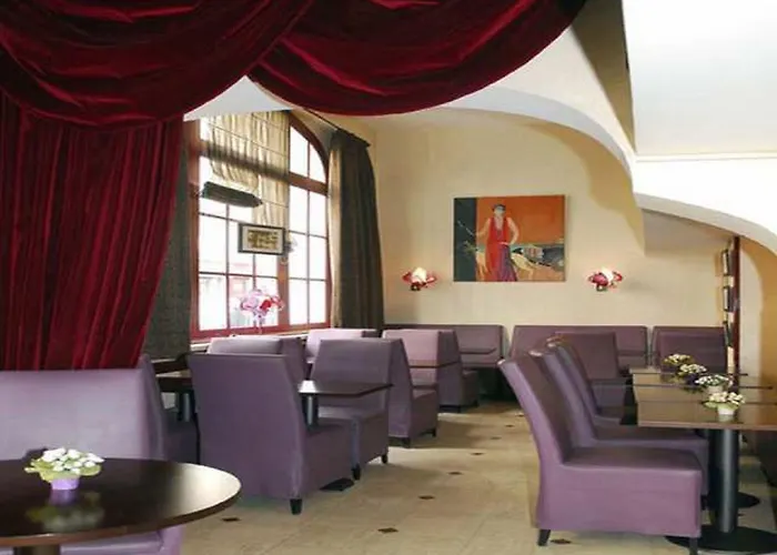 ホテル パックス オペラ