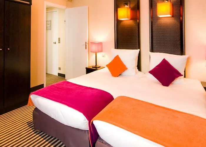 ホテル パックス オペラ