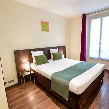 Pax Opera Hotel 3*