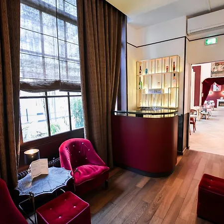 Pax Opera Hotel