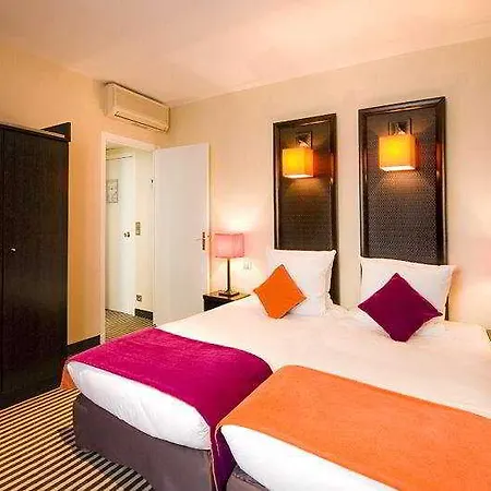 Hotel Pax Opera